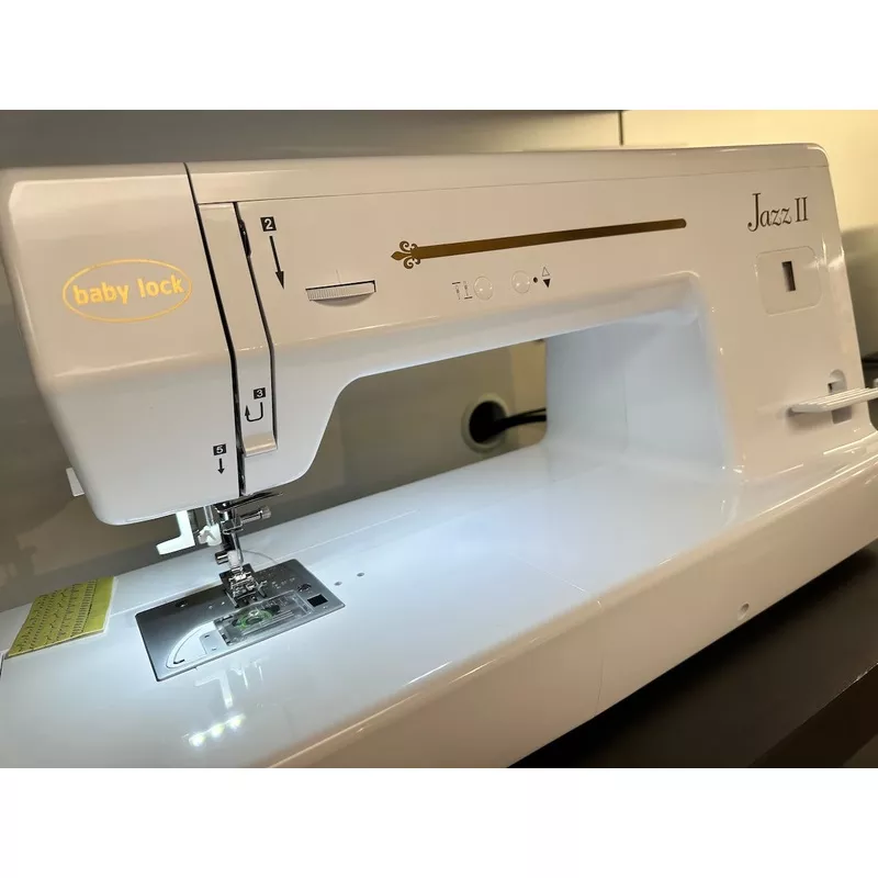 BabyLock Jazz II Sewing Machine-USED Model