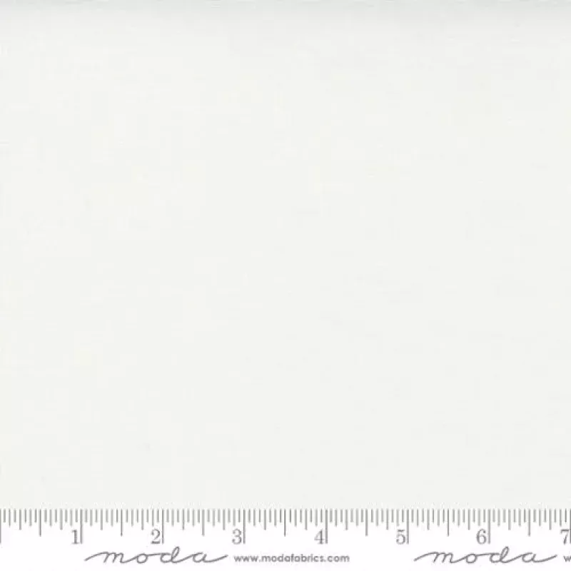 Bella SolidsOff White | Cotton Quilting Fabric
