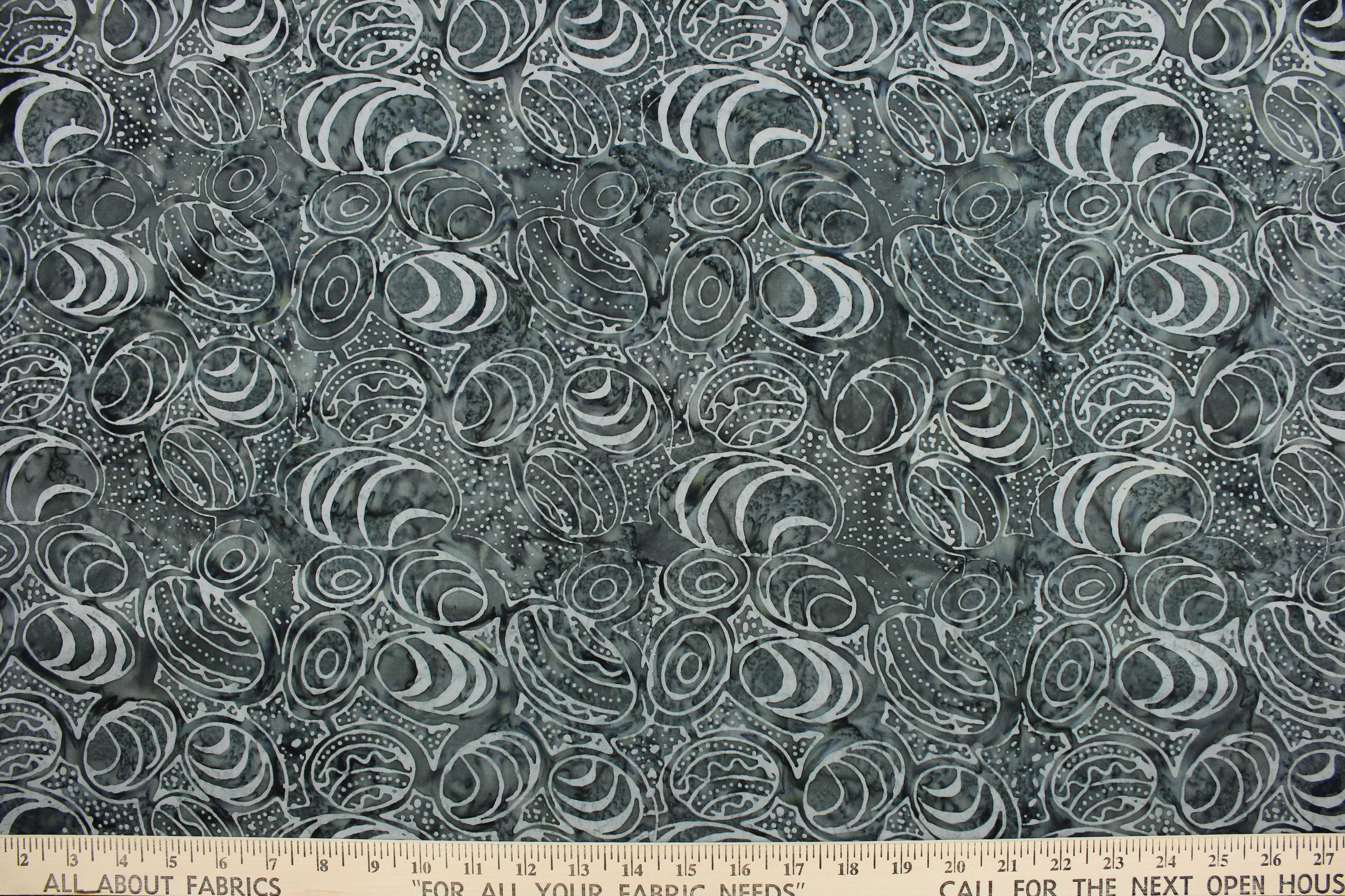 Benartex Deco Shells in Smoke