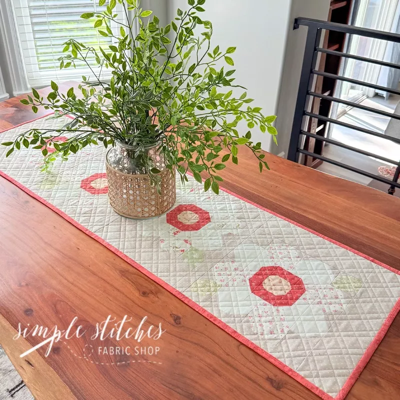 Bloomberg Table Runner Kit – Small Bud Backing