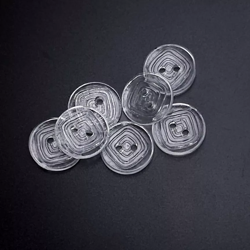 Buttons #550 – 16 mm