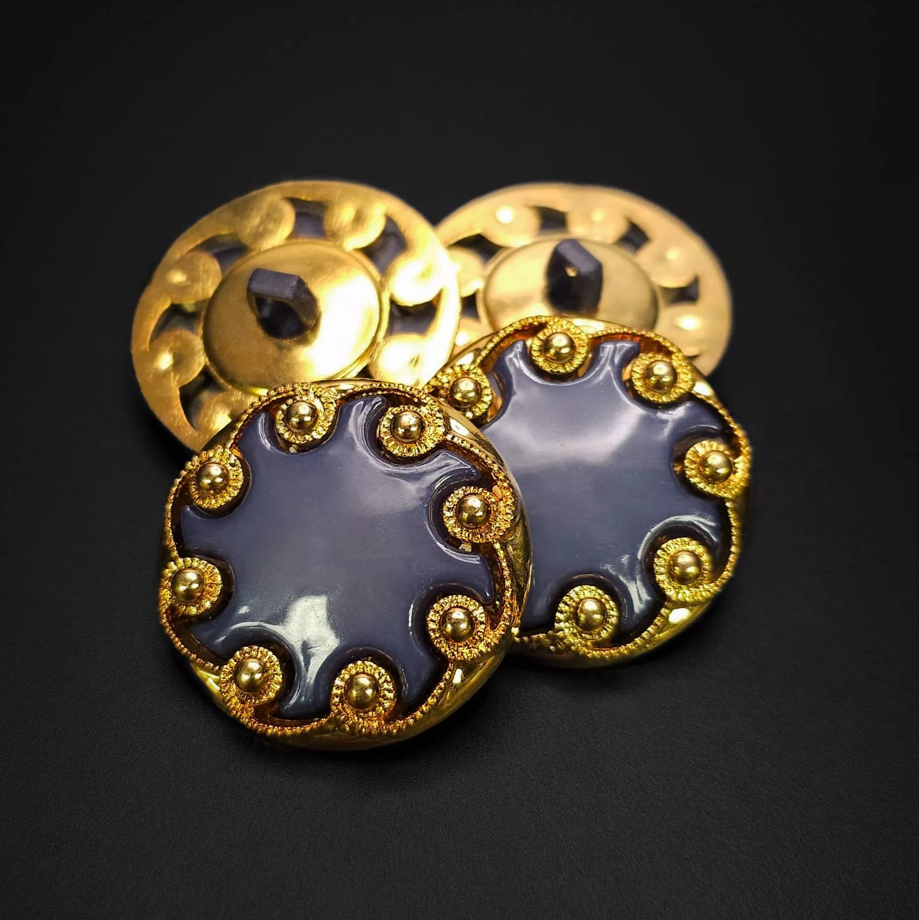 Buttons #B652 | 30 mm