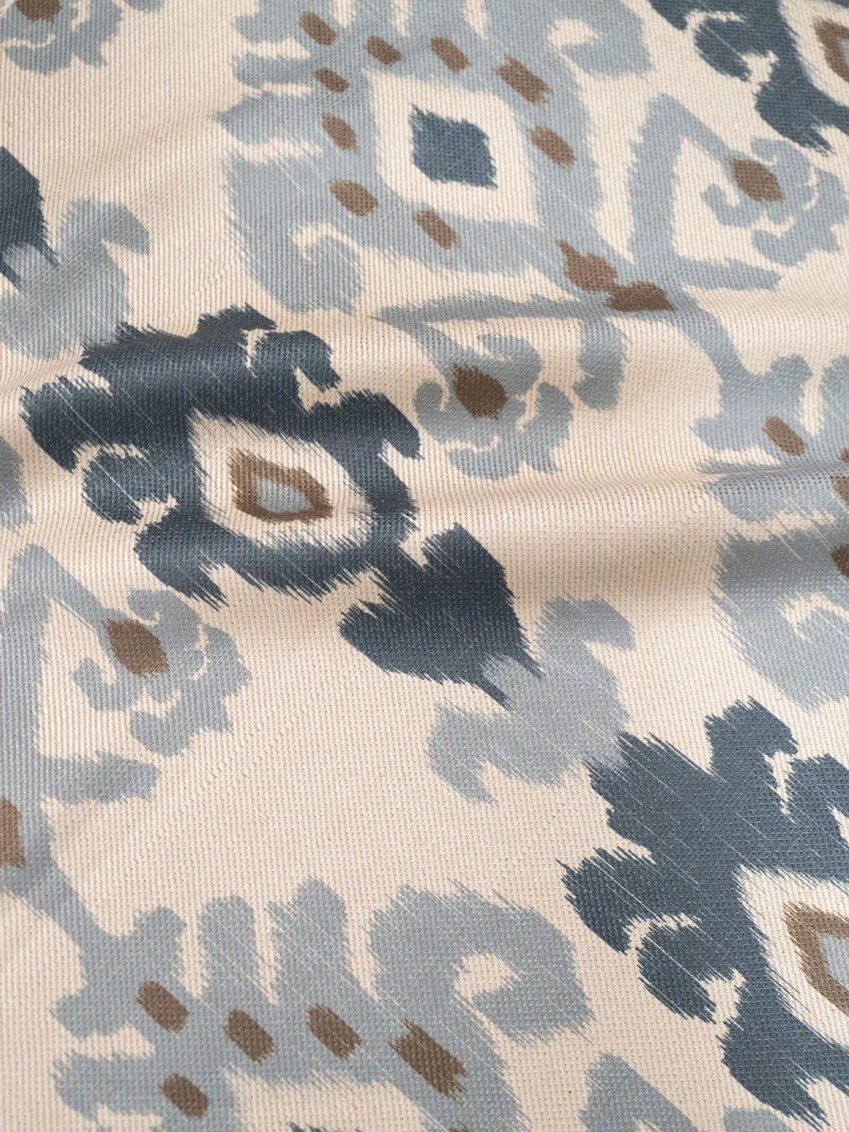 Chair Ikat Denim – Sample