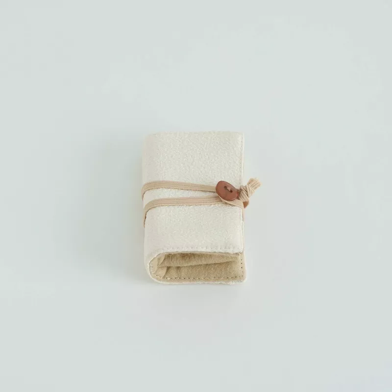 Chirimen Needle Book