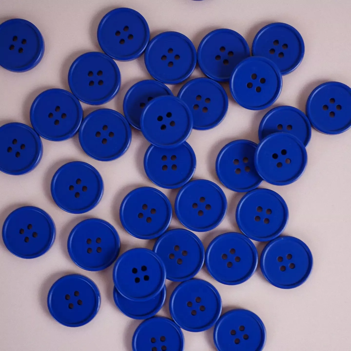 Cobalt Retro Buttons – 7/8