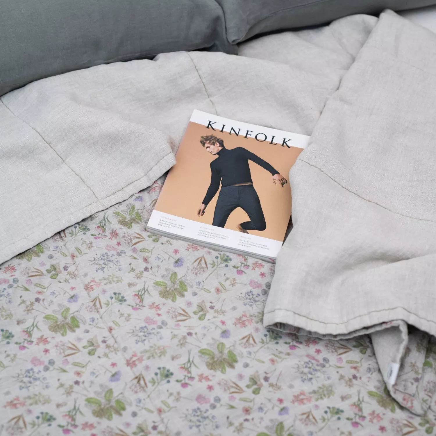 Double Sided Linen Quilt Blanket