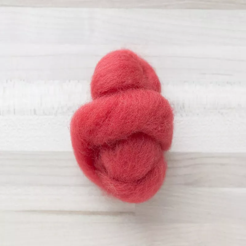 Felter’s Wool Roving – 1/2 ounce Tomato