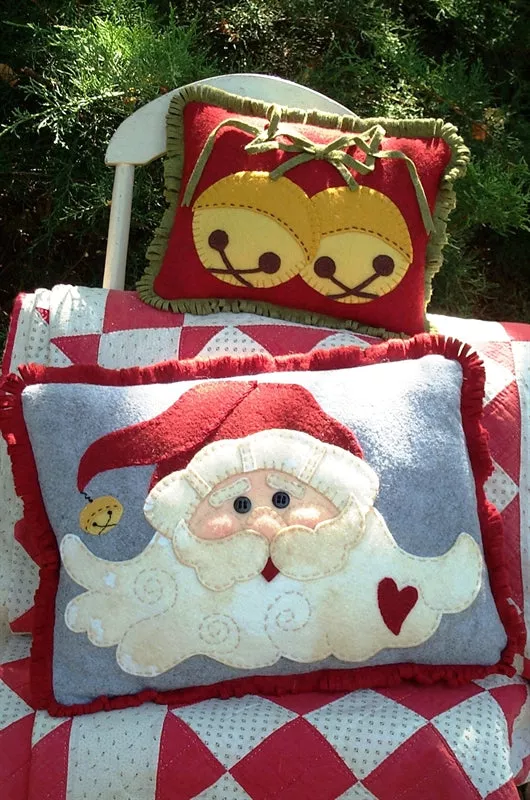 Jingle Bell Santa Pillows Pattern
