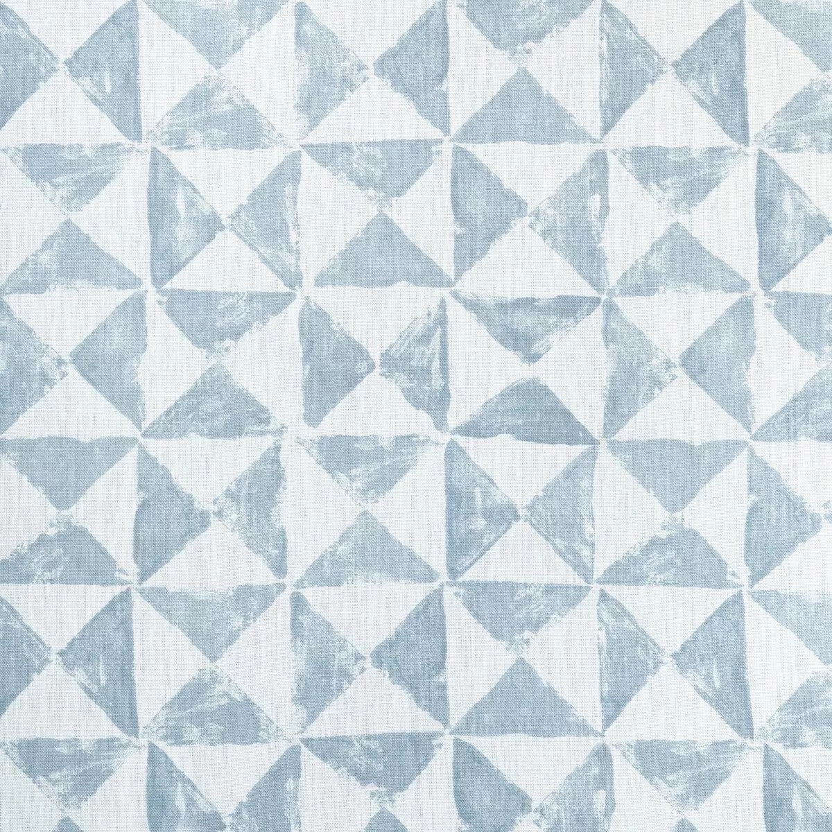KRAVET BASICS – TRIQUAD- CHAMBRAY – Fabric by the Yard – CHAMBRAY