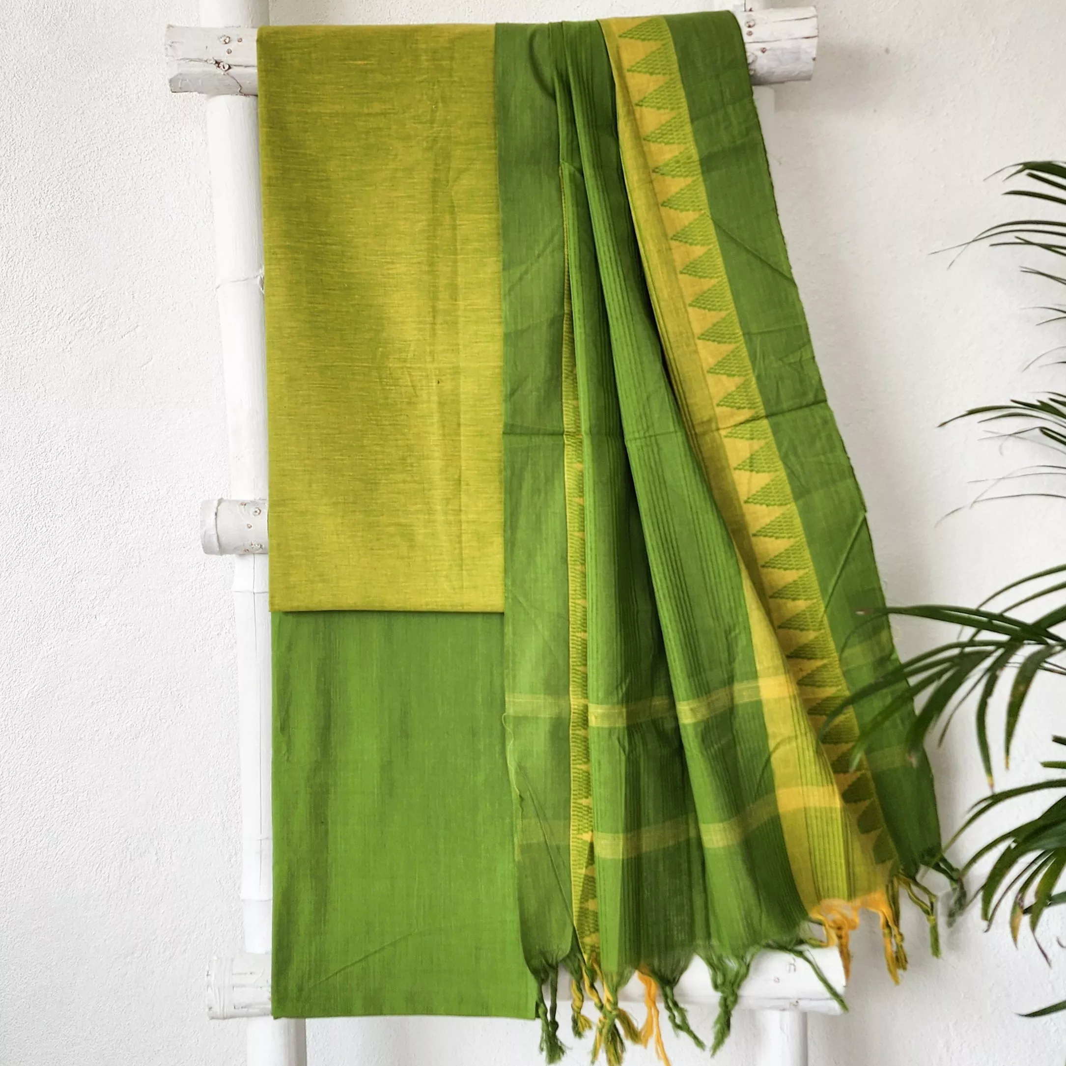 NAYANTARA – Pure South Cotton Handloom Set Green