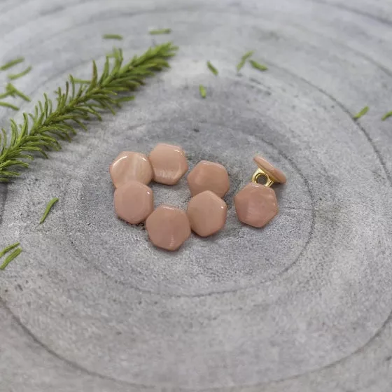 Quartz Buttons in Maple | 10mm
