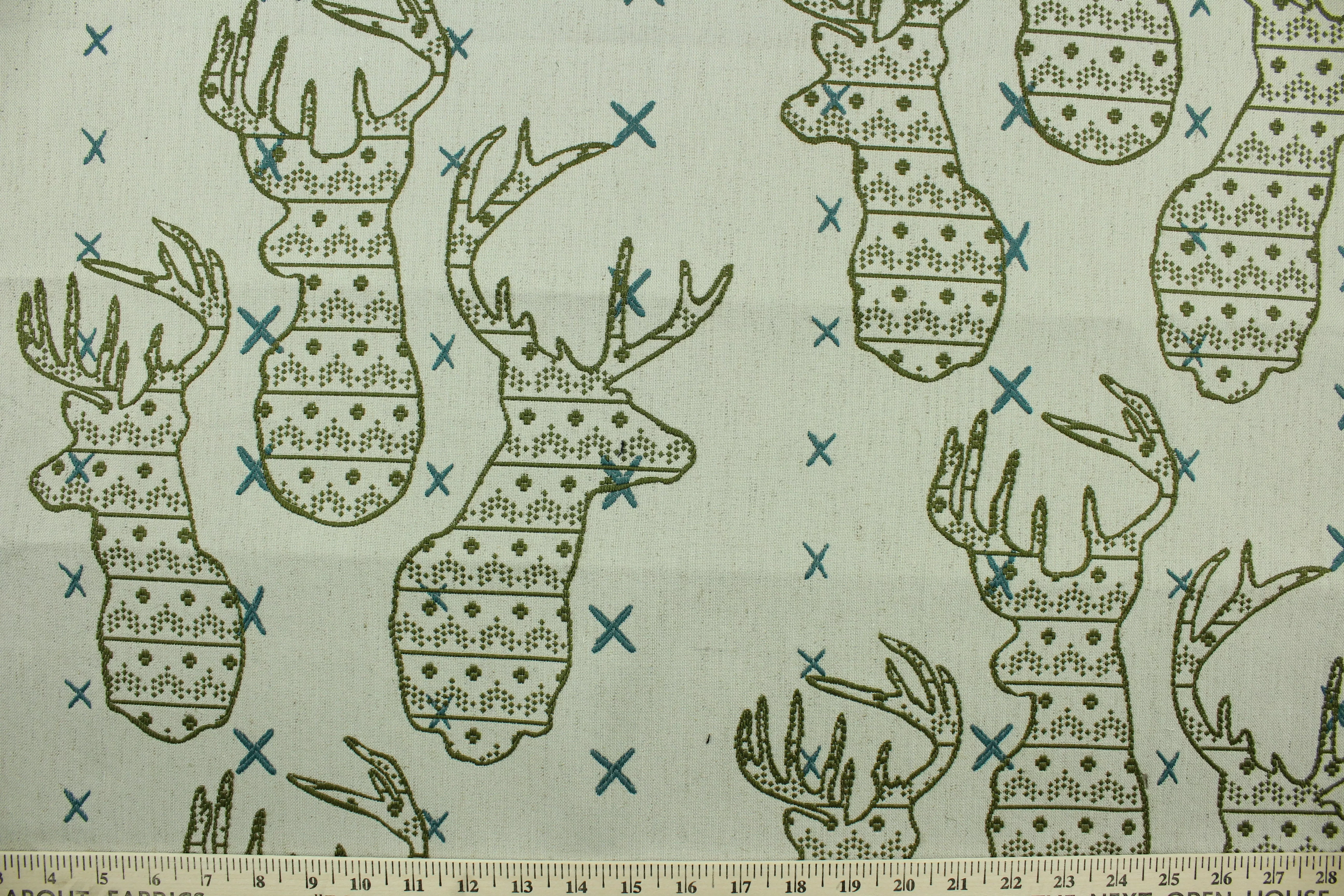 Tapestry Elk in Treasure